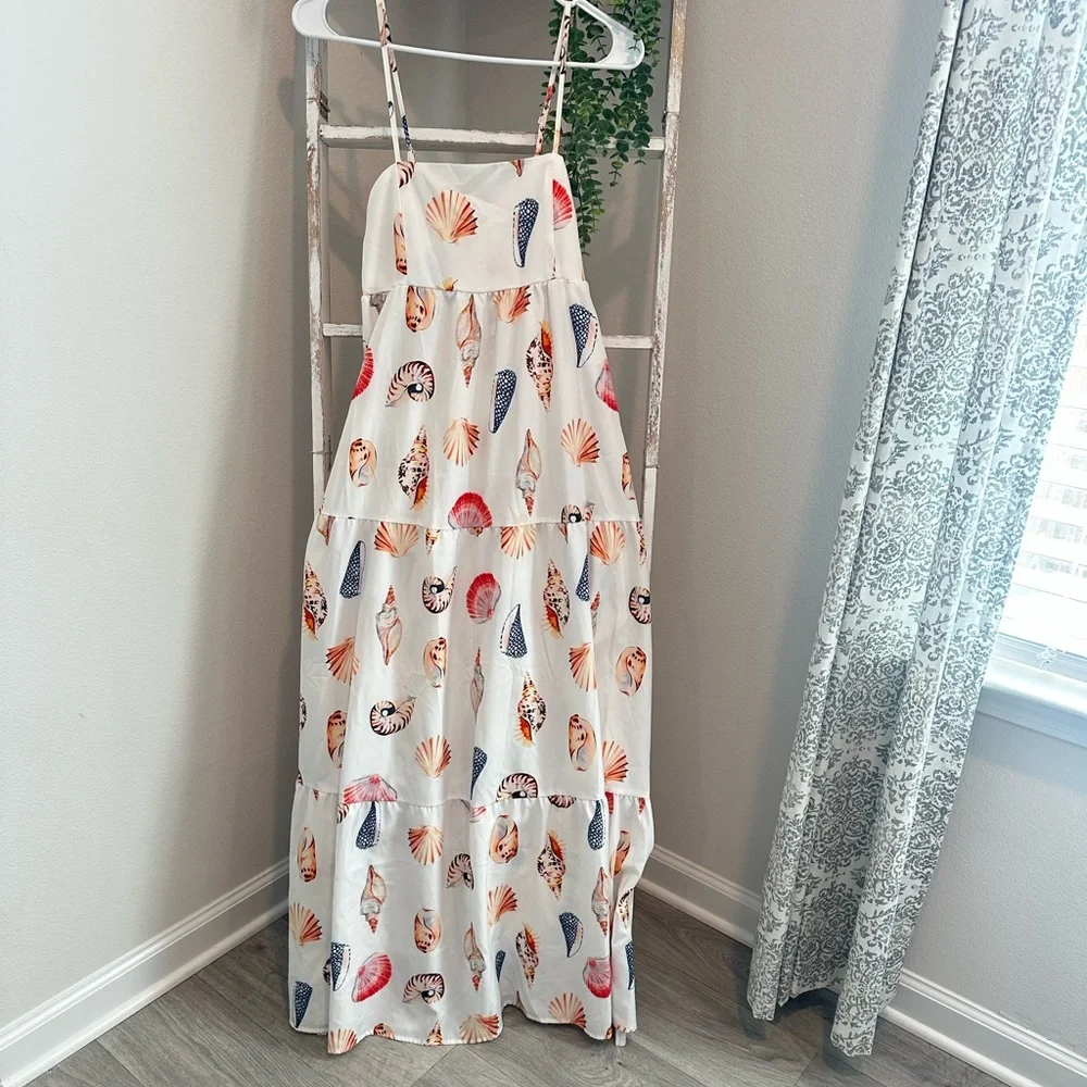 Seashell Maxi Dress - Picture 5 of 7